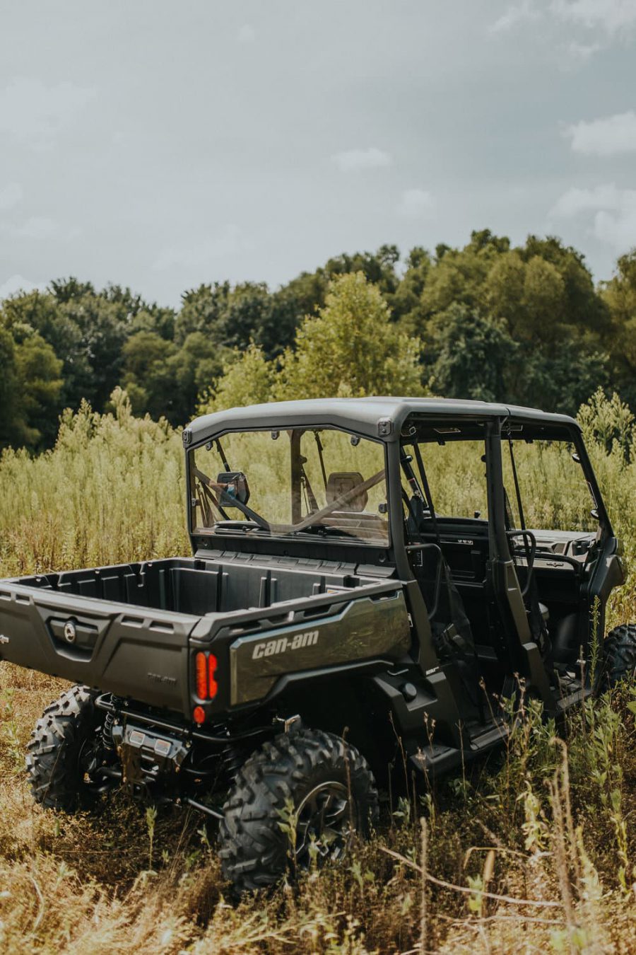 Can Am Defender Rear Panel (Fits 2016-Up - excluding XMR) (Vented Options) - Image 2
