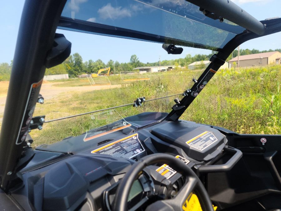 Maverick Trail & Sport Fold Down Windshield (Fits all years & 2021-Up Commander/Commander MAX) - Image 4