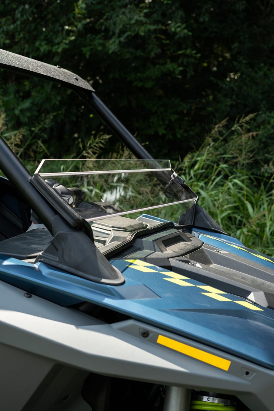 RZR XP Pro Half Windshield •Fits 2020-Up - Image 3