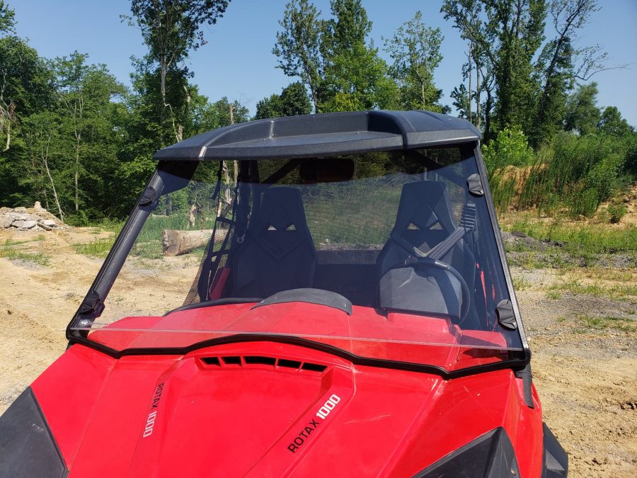 Commander 800/1000 Windshield (Fits 2011-20 800, 2016-20 800 MAX, 2011-20 1000, 2014-20 1000 MAX)(Vented Options) - Image 2