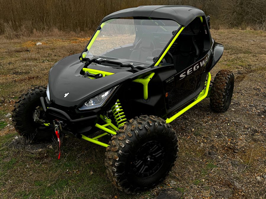 Villain Windshield (Fits SX10-WX, SX10-X, SX10-E, 2023-Up)
